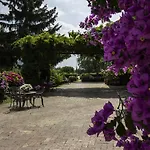 Il Casale Di Luxury 4*