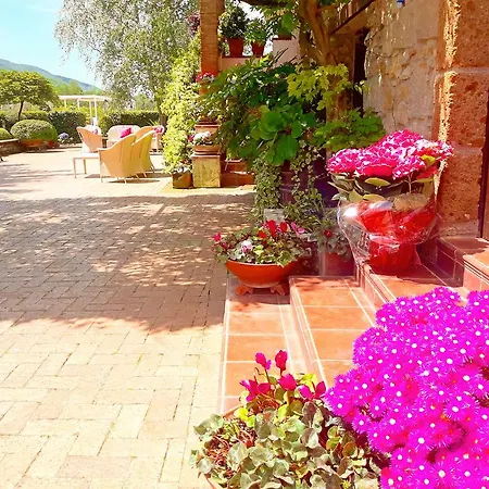 Bed & Breakfast Il Casale Di Luxury
